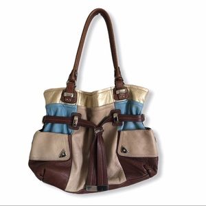 B.Makowsky- 100% leather shoulder bag